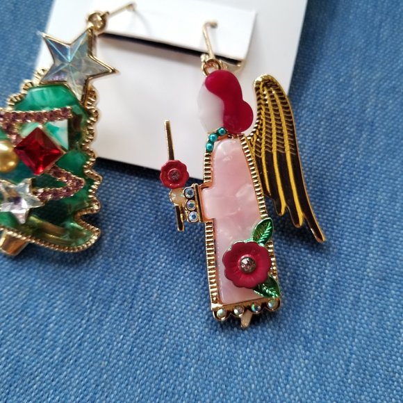 Betsey Johnson Christmas Holiday Mismatched Earrings - NWT - Picture 4 of 5